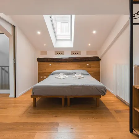 Apartment Loft Santo Stefano-sant'orsola
